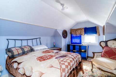 5331 W Warwick Ave, Chicago, IL 60641 photo 11
