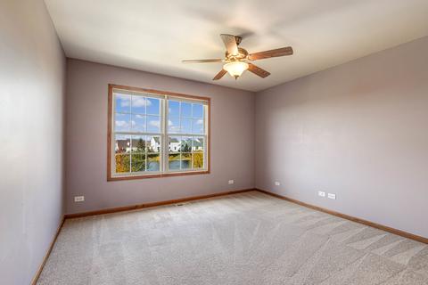 158 Fieldcrest Dr, Bartlett, IL 60103 photo 25