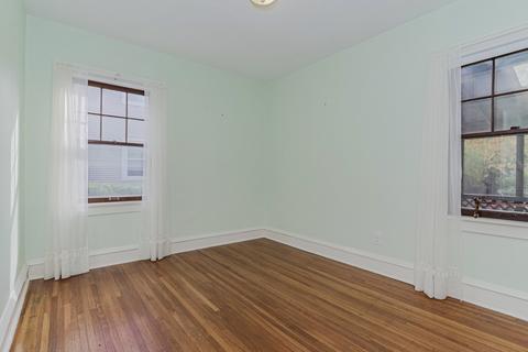 1311 E Grove St, Bloomington, IL 61701 photo 29