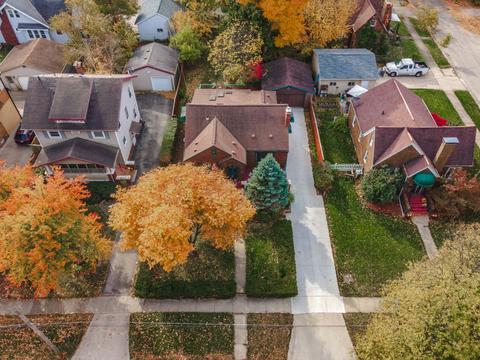 1311 E Grove St, Bloomington, IL 61701 photo 2