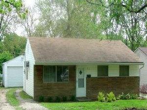 916 N Fell Ave, Normal, IL 61761 photo 1