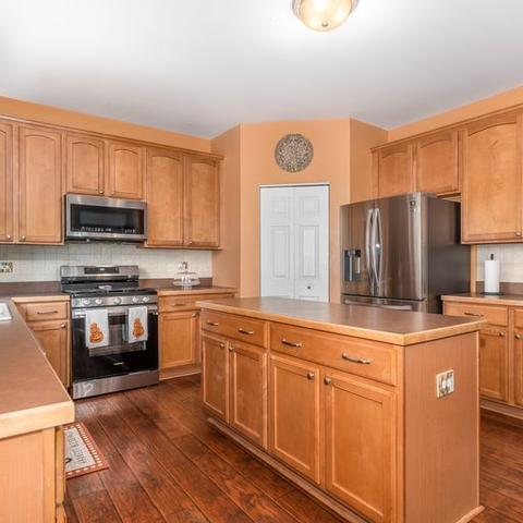 2016 Fairfield Dr, Plainfield, IL 60586 photo 5