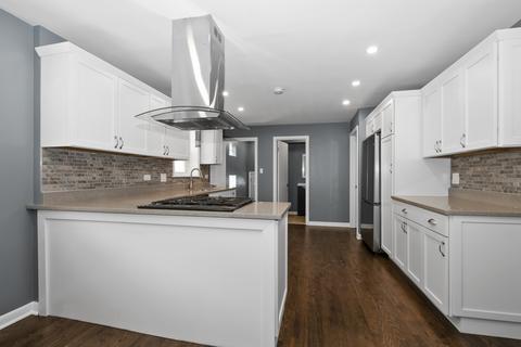 4237 W 83rd St, Chicago, IL 60652 photo 8