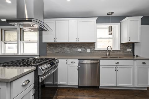 4237 W 83rd St, Chicago, IL 60652 photo 5
