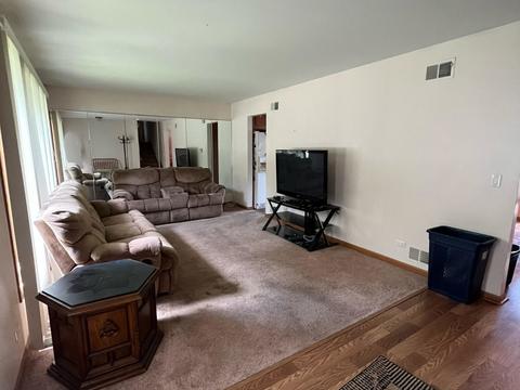 3746 149th St, Midlothian, IL 60445 photo 2