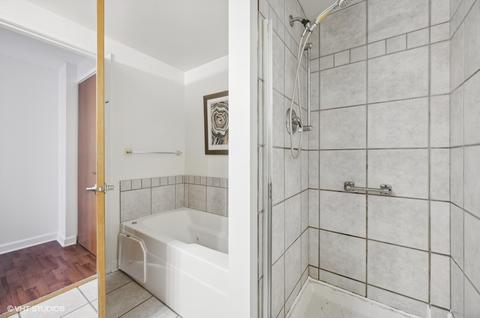 5 E 14th Pl #1703, Chicago, IL 60605 photo 18