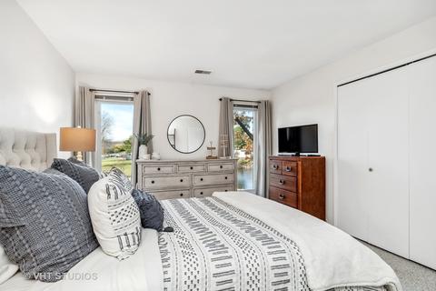 2091 Creekside Dr #2-2, Wheaton, IL 60189 photo 11