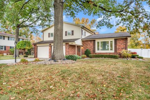 931 N Prairie View Dr, Kankakee, IL 60901 photo 2