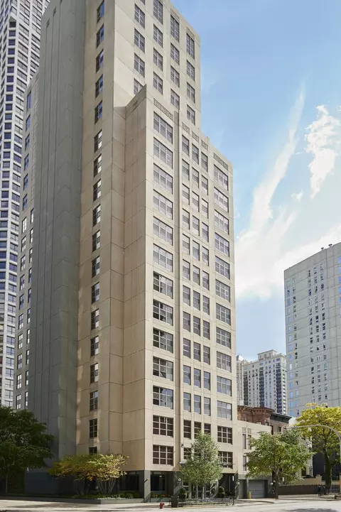 1035 N Dearborn St #12W, Chicago, IL 60610