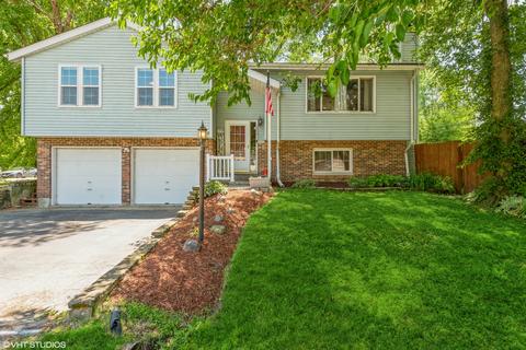 2501 Green Ln, Cary, IL 60013 photo 1