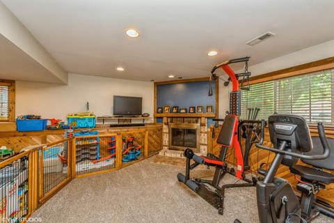 2501 Green Ln, Cary, IL 60013 photo 5