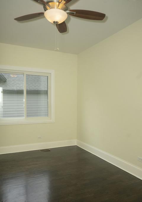 722 E 44th St, Chicago, IL 60653 photo 15