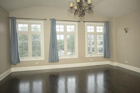 722 E 44th St, Chicago, IL 60653 photo 9