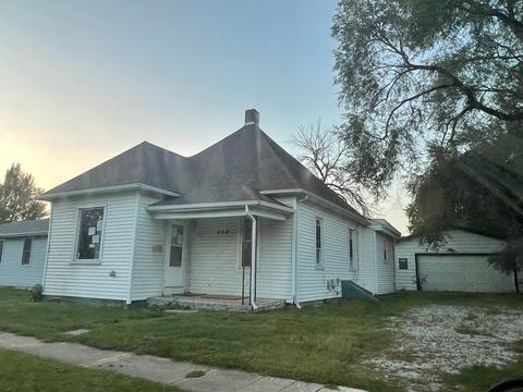 404 E Grove St, Champaign, IL 61820 photo 2