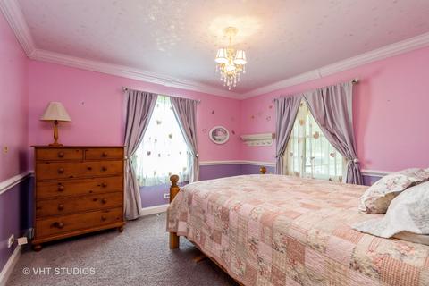 2511 W Wright Rd, Mchenry, IL 60050 photo 9