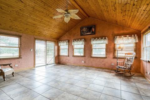 2511 W Wright Rd, Mchenry, IL 60050 photo 7