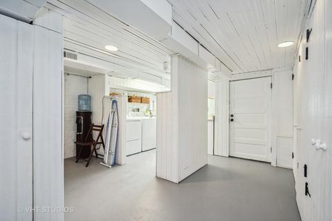 115 E Tower Dr, Tower Lakes, IL 60010 photo 16