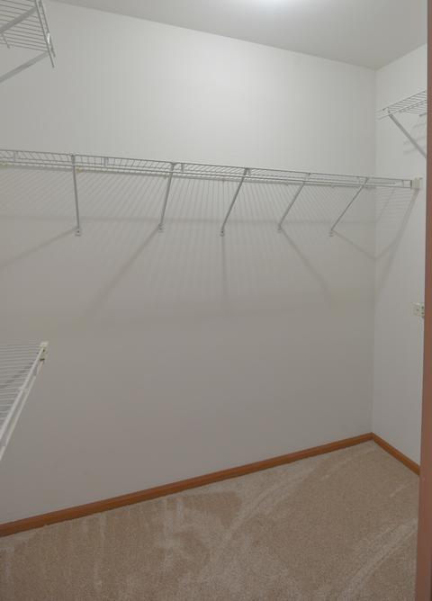702 Sutton Cir, Wheeling, IL 60090 photo 21