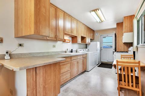 636 Bridget Pl, Wheeling, IL 60090 photo 3