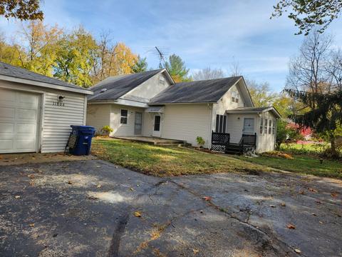 11806 Mohican Dr, Algonquin, IL 60102 photo 1