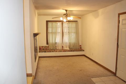1412 Beach Rd, Mchenry, IL 60050 photo 10