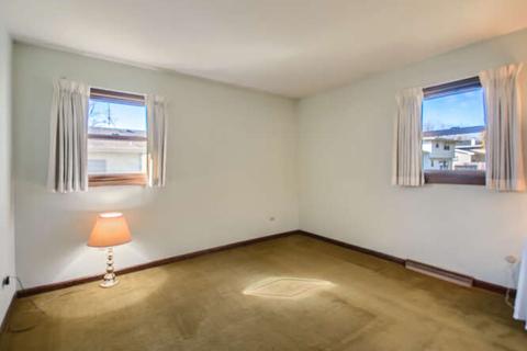 986 Marlene Ave, Elgin, IL 60123 photo 19