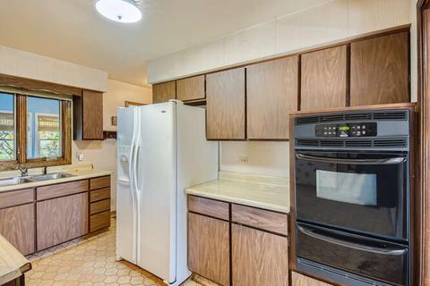 986 Marlene Ave, Elgin, IL 60123 photo 7