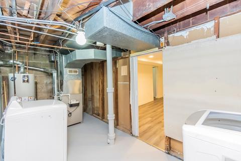 719 E 105th Pl, Chicago, IL 60628 photo 11