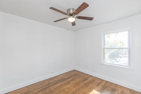 719 E 105th Pl, Chicago, IL 60628 photo 5