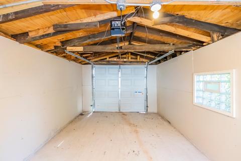 719 E 105th Pl, Chicago, IL 60628 photo 13