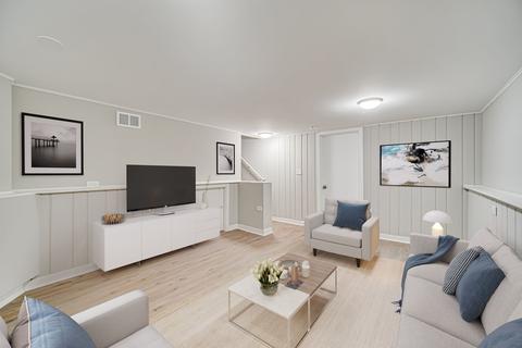 1218 Pershing Ave, Wheaton, IL 60189 photo 8