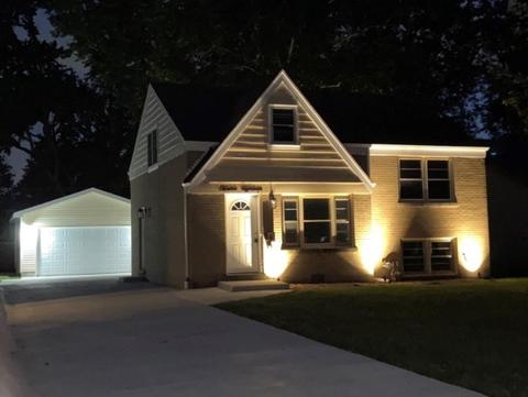 1218 Pershing Ave, Wheaton, IL 60189 photo 1