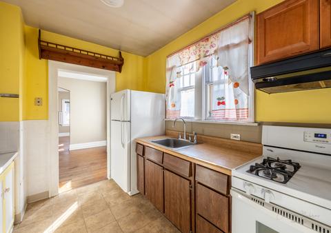 862 Shuler St, Elgin, IL 60123 photo 8
