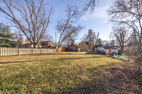 862 Shuler St, Elgin, IL 60123 photo 21