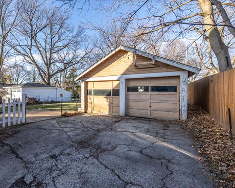 862 Shuler St, Elgin, IL 60123 photo 19