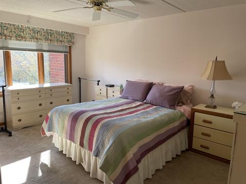 1600 E Thacker St #412, Des Plaines, IL 60016 photo 3