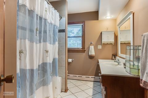 1420 Camel Rd, Aurora, IL 60505 photo 18