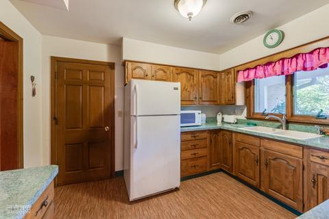 1420 Camel Rd, Aurora, IL 60505 photo 7