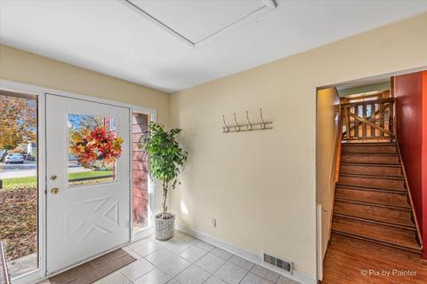 8008 Kasson Rd, Harvard, IL 60033 photo 11