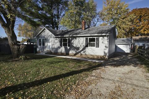 1223 Ruby St, Belvidere, IL 61008 photo 1