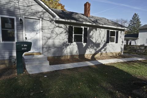 1223 Ruby St, Belvidere, IL 61008 photo 3