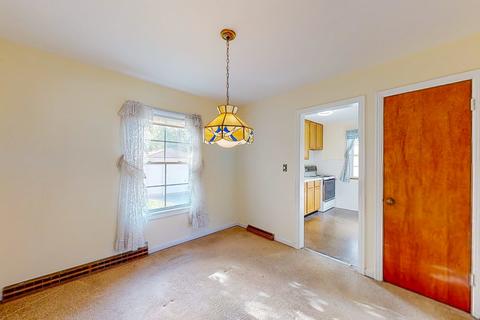 153 E Burlington St, Riverside, IL 60546 photo 4