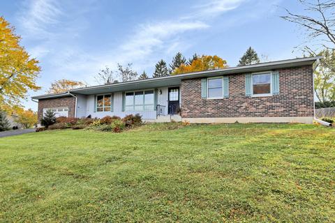 611 Gaslight Dr, Algonquin, IL 60102 photo 2