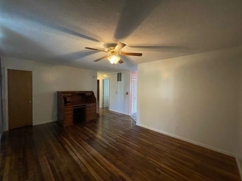 209 E River Rd, Tolono, IL 61880 photo 4