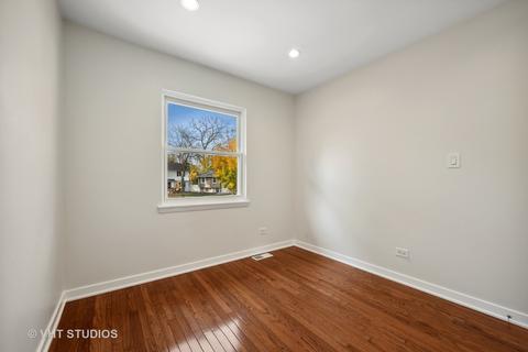 1040 Valley Stream Dr, Wheeling, IL 60090 photo 12