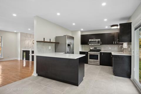 1040 Valley Stream Dr, Wheeling, IL 60090 photo 5