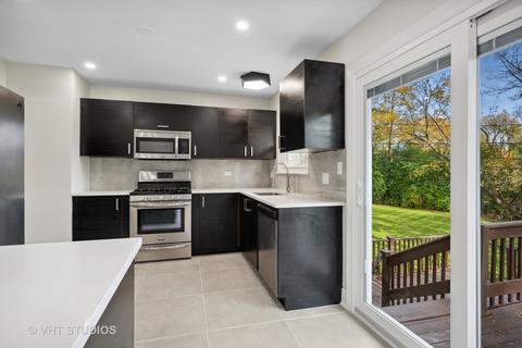 1040 Valley Stream Dr, Wheeling, IL 60090 photo 7