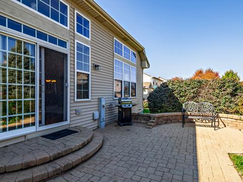 847 Beech Dr, Elgin, IL 60120 photo 29
