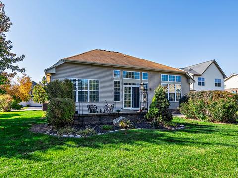 847 Beech Dr, Elgin, IL 60120 photo 32