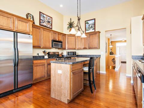 847 Beech Dr, Elgin, IL 60120 photo 7